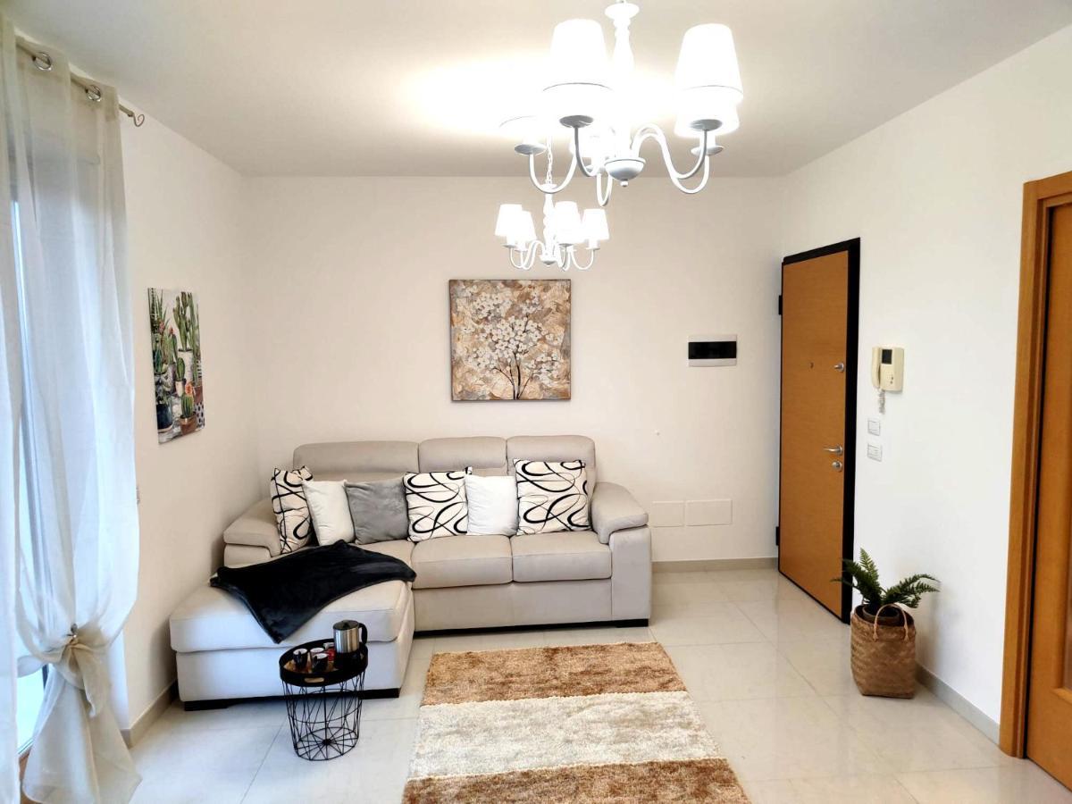 Ferienwohnung Deluxe Alba Locorotondo Exterior foto